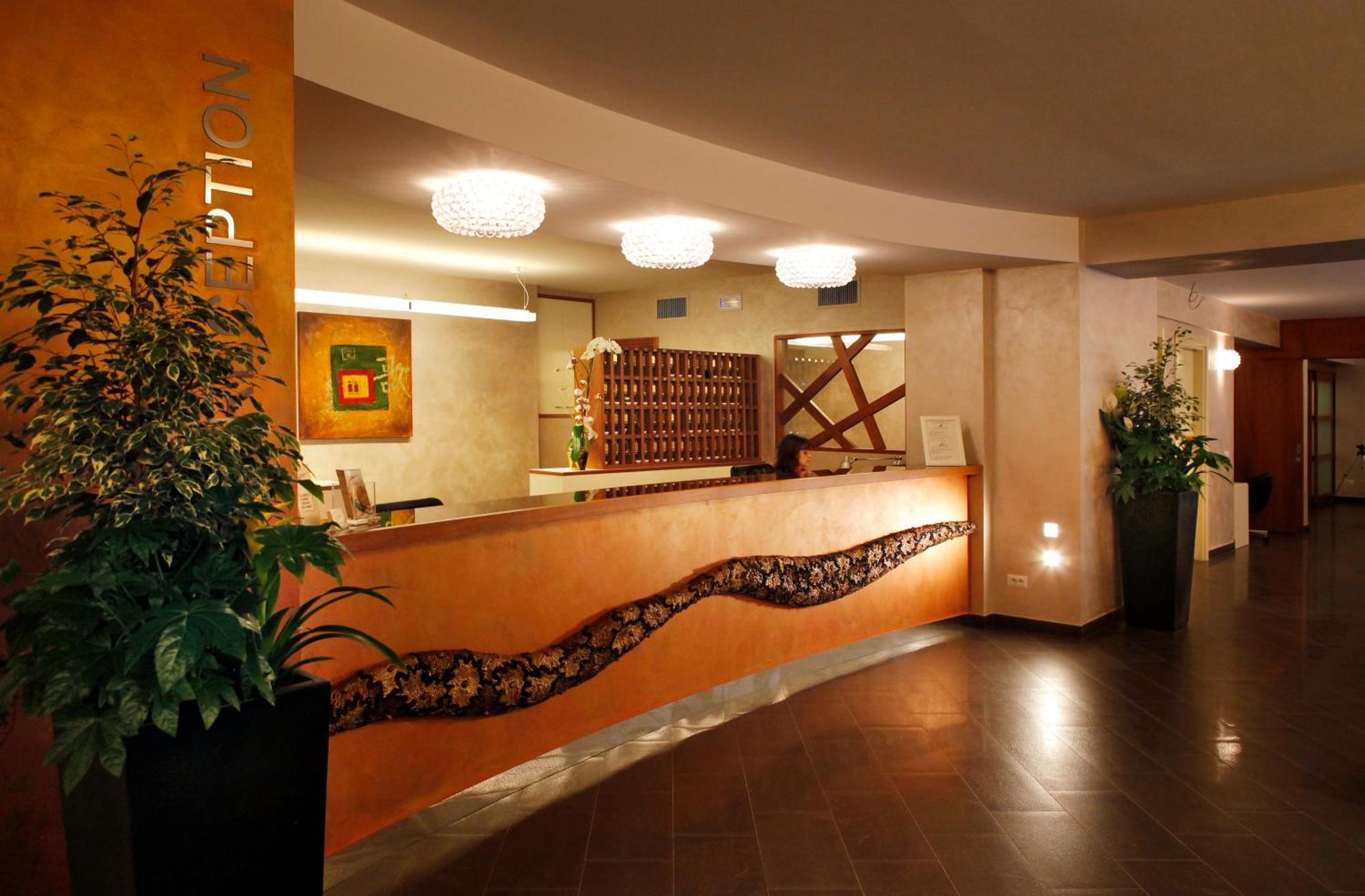 Hotel Monte Rosa Chiavari Luaran gambar