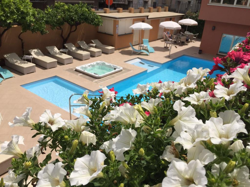 Hotel Monte Rosa Chiavari Luaran gambar