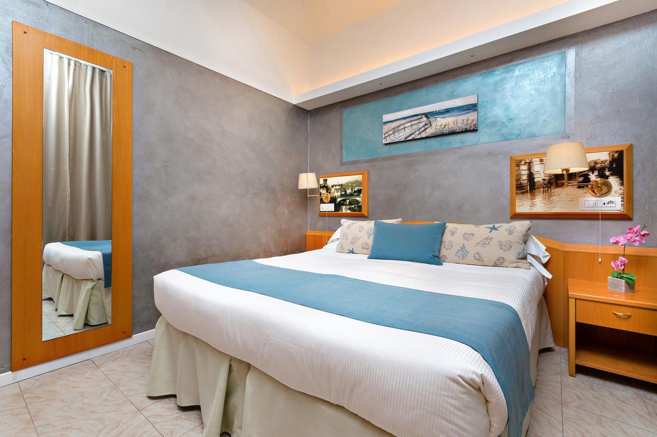 Hotel Monte Rosa Chiavari Luaran gambar